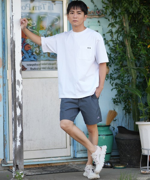 OAKLEY(オークリー)の「OAKLEY/オークリー メンズ 半袖 Tシャツ FOA408793(Tシャツ/カットソー・メンズ・ホワイト/グレイッシュブルー/ブラック・M/S/XS)」の8枚目の写真