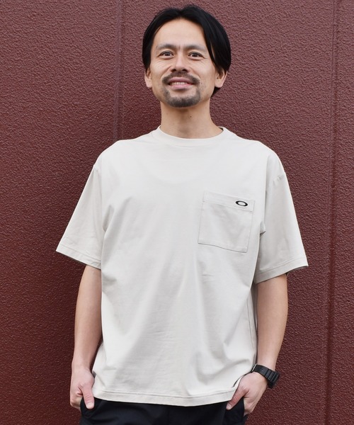 OAKLEY(オークリー)の「OAKLEY/オークリー メンズ 半袖 Tシャツ FOA408793(Tシャツ/カットソー・メンズ・ホワイト/グレイッシュブルー/ブラック・M/S/XS)」の14枚目の写真
