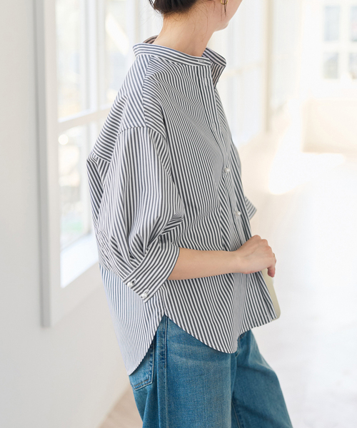 Spick & Span(スピックアンドスパン)の「《WEB限定 / 追加》パールボタンギャザースリーブシャツ(シャツ/ブラウス・レディース・その他10/ホワイト系その他/マルチ・FREE)」の6枚目の写真