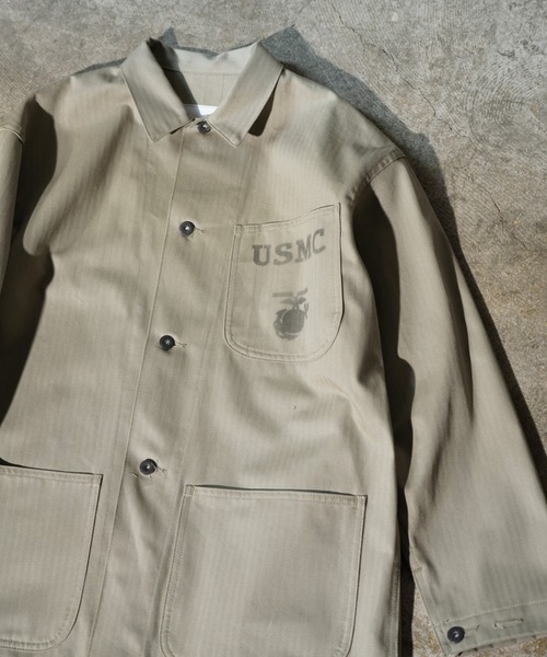 made in standard (メイドインスタンダード)の「MADE IN STANDARD / メイドインスタンダード USMC 40S P-41 UTILITY JACKET ヘリンボーンツイル ユーティリティージャケット(ミリタリージャケット・メンズ・ナチュラル/オリーブドラブ/ブラック・LARGE/MEDIUM)」の6枚目の写真
