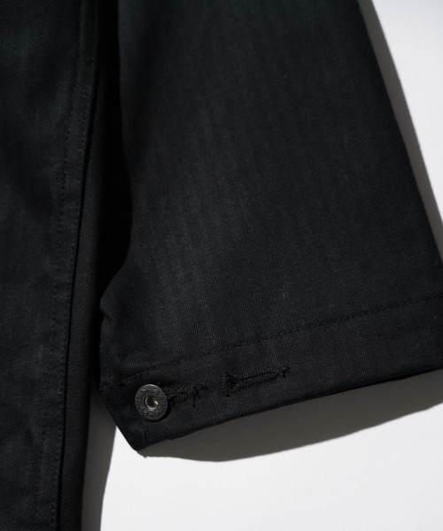 made in standard (メイドインスタンダード)の「MADE IN STANDARD / メイドインスタンダード USMC 40S P-41 UTILITY JACKET ヘリンボーンツイル ユーティリティージャケット(ミリタリージャケット・メンズ・ナチュラル/オリーブドラブ/ブラック・LARGE/MEDIUM)」の22枚目の写真