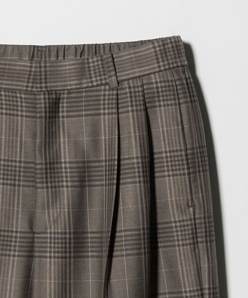 UNITED ARROWS(ユナイテッドアローズ)の「2タック ストレート ワイド パンツ(スラックス・レディース・その他2/ダークグレー/その他1・40/36/38)」の7枚目の写真