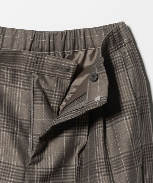 UNITED ARROWS(ユナイテッドアローズ)の「2タック ストレート ワイド パンツ(スラックス・レディース・その他2/ダークグレー/その他1・40/36/38)」の6枚目の写真