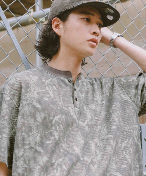 RAGEBLUE（レイジブルー）の「Camouflage Henry Neck T-Shirt/ワッフルカモフラヘンリーネックショートTシャツ（Tシャツ/カットソー・メンズ・ブラウン系その他/グレー系その他・FREE）」の22枚目の写真