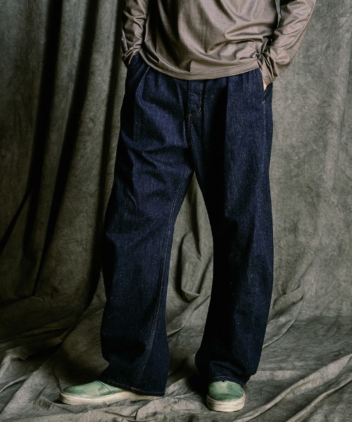 wjk(ダヴルジェイケイ)の「mp14986- wide banana denim(OW) ワイドバナナデニムパンツ(5225 dn90j)(デニムパンツ・メンズ・インディゴブルー/チャコールグレー・S/M/L/XL)」の3枚目の写真