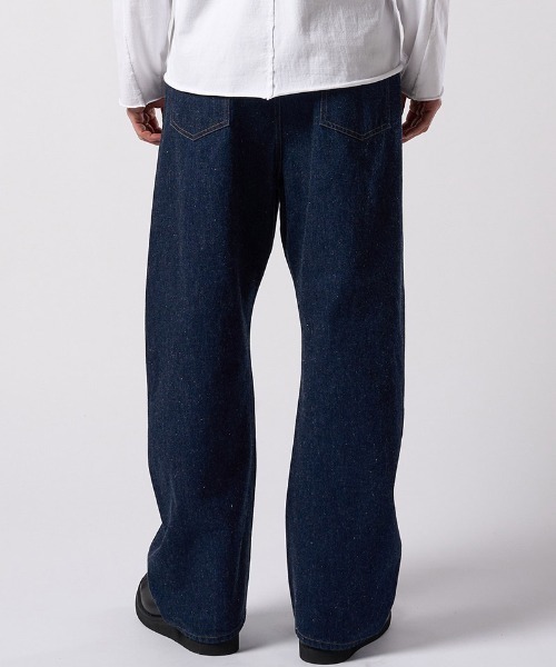 wjk(ダヴルジェイケイ)の「mp14986- wide banana denim(OW) ワイドバナナデニムパンツ(5225 dn90j)(デニムパンツ・メンズ・インディゴブルー/チャコールグレー・S/M/L/XL)」の12枚目の写真