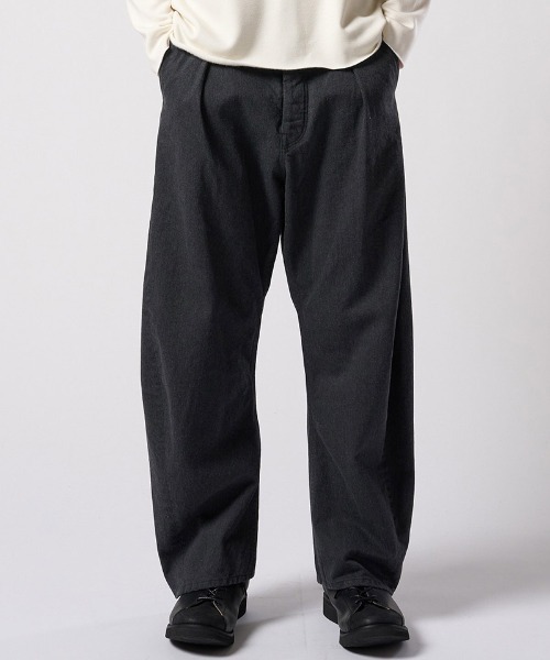 wjk(ダヴルジェイケイ)の「mp14986- wide banana denim(OW) ワイドバナナデニムパンツ(5225 dn90j)(デニムパンツ・メンズ・インディゴブルー/チャコールグレー・S/M/L/XL)」の18枚目の写真