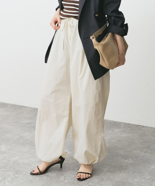 Spick & Span(スピックアンドスパン)の「CO/PA タイプライターギャザーパンツ(その他パンツ・レディース・ピンク系その他/アイボリー・38/36)」の3枚目の写真