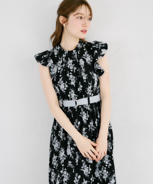 tocco closet(トッコ クローゼット)の「【ZOZO限定】デシンブーケプリントベルト付きワンピース(ワンピース・レディース・ブラック/オフホワイト・M)」の14枚目の写真