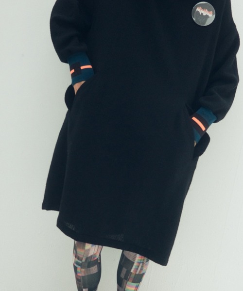 STOF(ストフ)の「STOF/ストフ/Light Wool Mods One-piece(ワンピース・レディース・ブラック/ネイビー・F)」の2枚目の写真