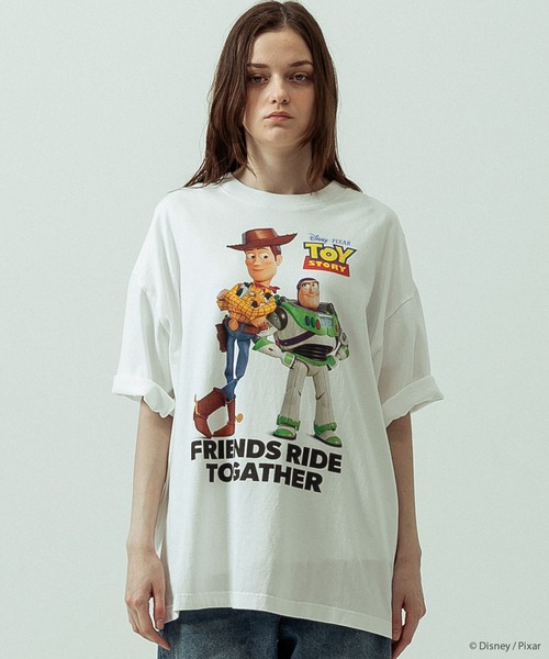 SLICK（スリック）の「【SLICK/スリック】SLICK / TOY STORY Print T-shirt 03/トイストーリー/パウダー加工プリントTシャツ/オーバーサイズ シルエット/ ビンテージ / ディズニー/ピクサー（Tシャツ/カットソー・メンズ・ホワイト/ブラック・3/2/1）」の5枚目の写真