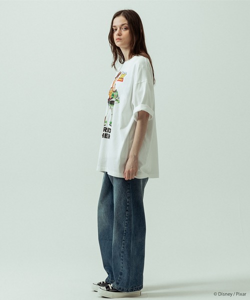 SLICK（スリック）の「【SLICK/スリック】SLICK / TOY STORY Print T-shirt 03/トイストーリー/パウダー加工プリントTシャツ/オーバーサイズ シルエット/ ビンテージ / ディズニー/ピクサー（Tシャツ/カットソー・メンズ・ホワイト/ブラック・3/2/1）」の10枚目の写真