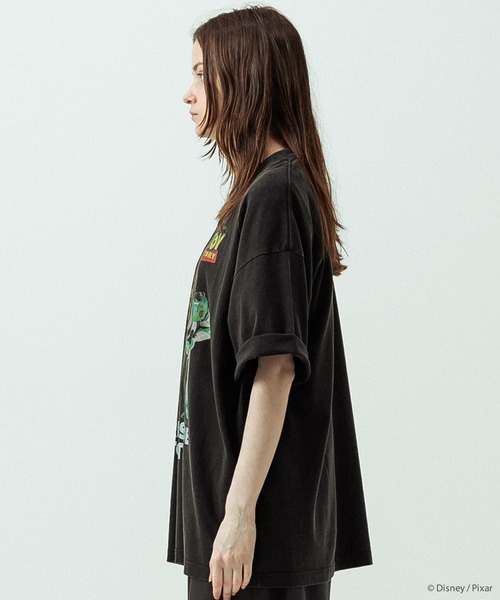 SLICK（スリック）の「【SLICK/スリック】SLICK / TOY STORY Print T-shirt 03/トイストーリー/パウダー加工プリントTシャツ/オーバーサイズ シルエット/ ビンテージ / ディズニー/ピクサー（Tシャツ/カットソー・メンズ・ホワイト/ブラック・3/2/1）」の20枚目の写真