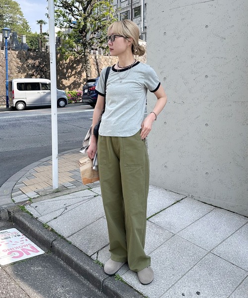 feepur(フェピュール)の「【4size展開】ストレートベイカーパンツ(その他パンツ・レディース・カーキ・MEDIUM/SMALL/TALL/LARGE)」の3枚目の写真