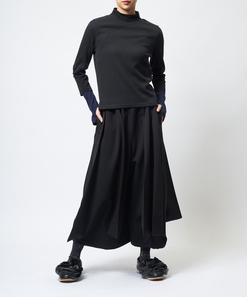 gomme(ゴム)の「ウーリーライクスカートパンツ(その他パンツ・レディース・チャコールグレー/ブラック/カーキ・MEDIUM)」の4枚目の写真