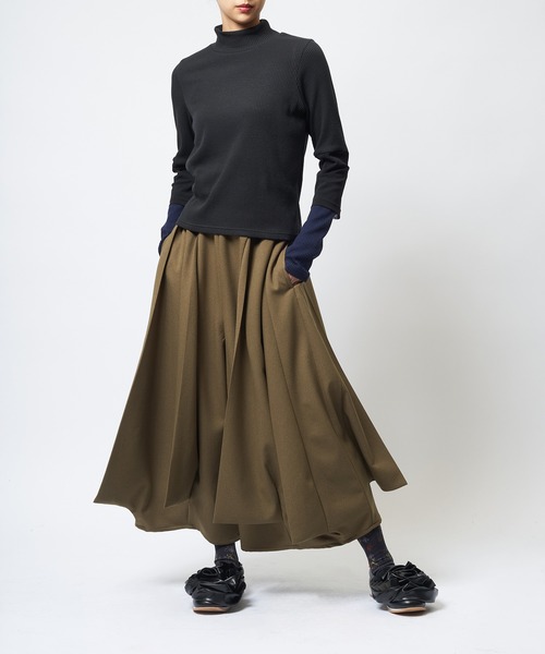 gomme(ゴム)の「ウーリーライクスカートパンツ(その他パンツ・レディース・チャコールグレー/ブラック/カーキ・MEDIUM)」の9枚目の写真