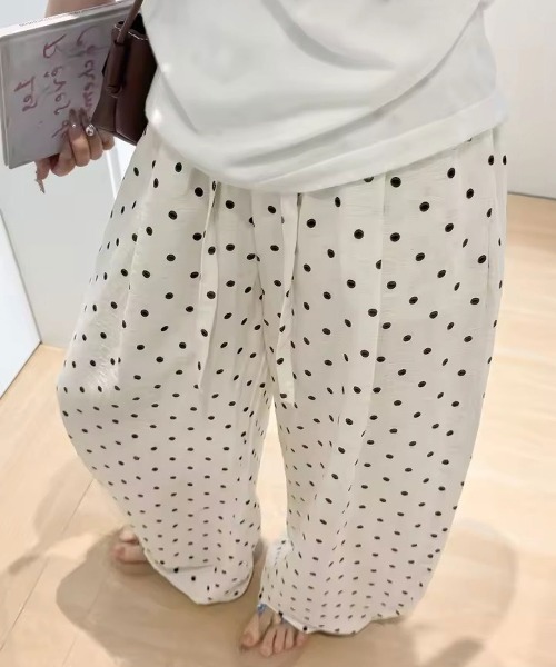 ammy.（エイミードット）の「【 ammy. / エイミードット 】 ドット柄 ワイドイージーパンツ（その他パンツ・レディース・ブラック/ホワイト・M/L）」の5枚目の写真