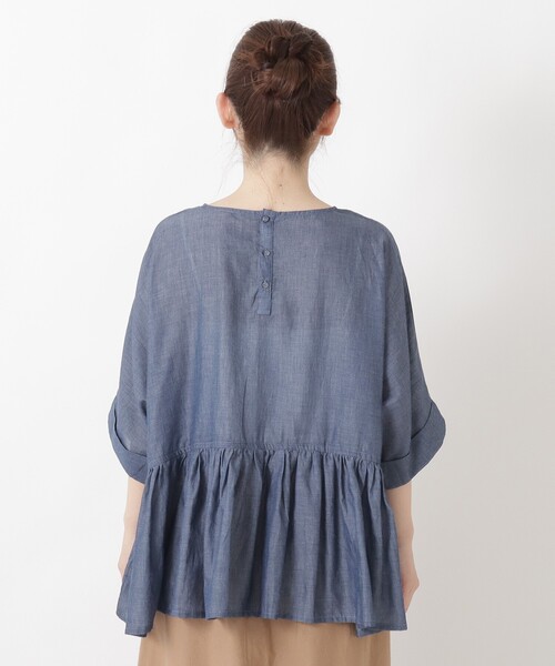 one'sterrace(ワンズテラス)の「ウエストギャザードルマンブラウス(シャツ/ブラウス・レディース・ネイビー系5・02)」の4枚目の写真