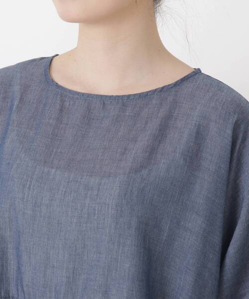 one'sterrace(ワンズテラス)の「ウエストギャザードルマンブラウス(シャツ/ブラウス・レディース・ネイビー系5・02)」の5枚目の写真