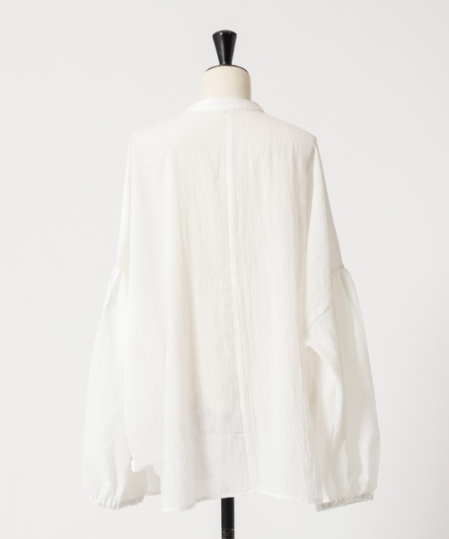 DESIGNWORKS(デザインワークス)の「【一部店舗限定】シアーバンドカラーブラウス(シャツ/ブラウス・レディース・サックスブルー/ブラック/ホワイト・フリー)」の14枚目の写真