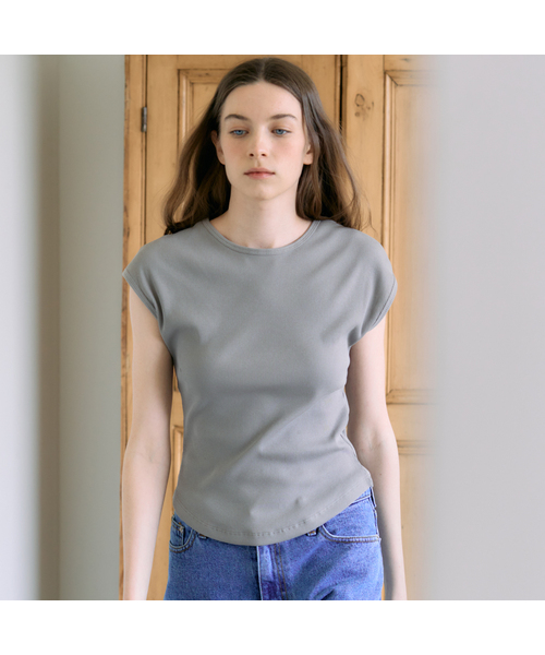 Ellioti(エリオティ)の「Noa Cap Sleeve Ts_6Color(Tシャツ/カットソー・レディース・グレー/ブラック/アイボリー/チャコール/ミント/ホワイト・FREE)」の4枚目の写真