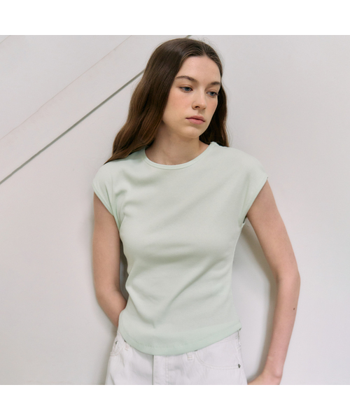 Ellioti(エリオティ)の「Noa Cap Sleeve Ts_6Color(Tシャツ/カットソー・レディース・グレー/ブラック/アイボリー/チャコール/ミント/ホワイト・FREE)」の6枚目の写真