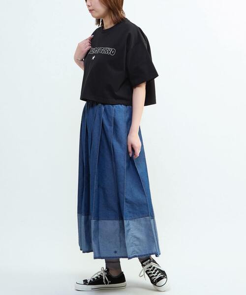 CONVERSE TOKYO（コンバーストウキョウ）の「BUBBLE LOGO CROPPED TEE（Tシャツ/カットソー・レディース・ブラック/ミント/ホワイト・FREE）」の15枚目の写真