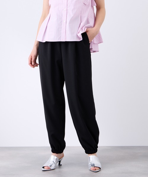 QUEENS COURT(クイーンズコート)の「2WAYジョーゼットジョグパンツ(その他パンツ・レディース・ブラック/ブラウン/ネイビー・M)」の2枚目の写真