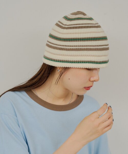 Kastane(カスタネ)の「【UNISEX】ニットメトロハット(ハット・レディース・ネイビー/ホワイト/ブラック・FREE)」の8枚目の写真