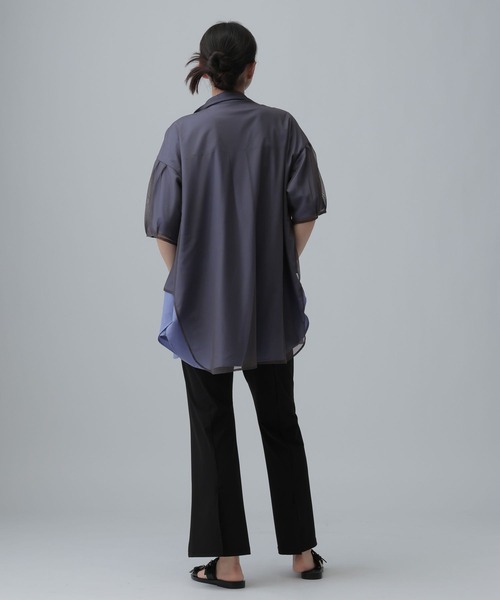 LEPSIM(レプシィム)の「サラキレチュールレイヤーチュニックSS 739872(シャツ/ブラウス・レディース・ピンク/ブルーパープル/チャコールグレー・FREE)」の19枚目の写真
