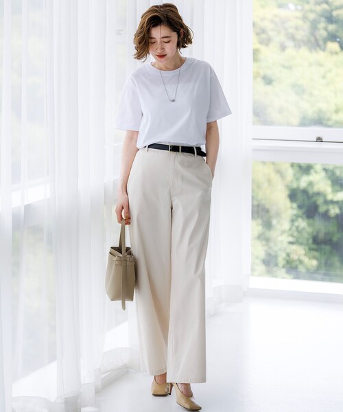 23区 L(ニジュウサンクオオキイサイズ)の「シルキータッチ ベーシック Tシャツ(Tシャツ/カットソー・レディース・グレー系/ホワイト系/ブラック系/ネイビー系/ダルブルー系/パイングリーン系/ピンク系/カーキ系/ベージュ系・44/46)」の11枚目の写真