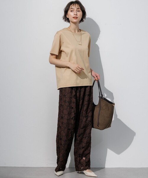 23区 L(ニジュウサンクオオキイサイズ)の「シルキータッチ ベーシック Tシャツ(Tシャツ/カットソー・レディース・グレー系/ホワイト系/ブラック系/ネイビー系/ダルブルー系/パイングリーン系/ピンク系/カーキ系/ベージュ系・44/46)」の20枚目の写真