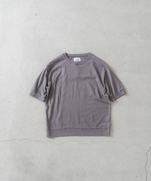 quadro(クオドロ)の「40/2マハバーラ天竺5分袖クルーネックプルオーバー(Tシャツ/カットソー・メンズ・ホワイト/グレー/チャコール・MEDIUM/LARGE)」の2枚目の写真