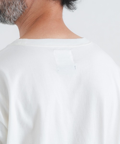 quadro(クオドロ)の「40/2マハバーラ天竺5分袖クルーネックプルオーバー(Tシャツ/カットソー・メンズ・ホワイト/グレー/チャコール・MEDIUM/LARGE)」の8枚目の写真