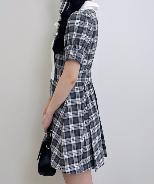 INGNI(イング)の「【WEB限定】チェック柄シャツドッキングプリーツミニワンピース(ワンピース・レディース・グレー系8/ブラウン系その他2・M)」の5枚目の写真