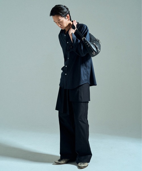 CAMPHOR WOOD(カンファーウッド)の「FAUX LEATHER BELT BUCKLE WESTERN BAG / フェイクレザーベルトバックルウエスタンバッグ(ショルダーバッグ・メンズ・ピンク/ブラック/エメラルド・フリー)」の5枚目の写真