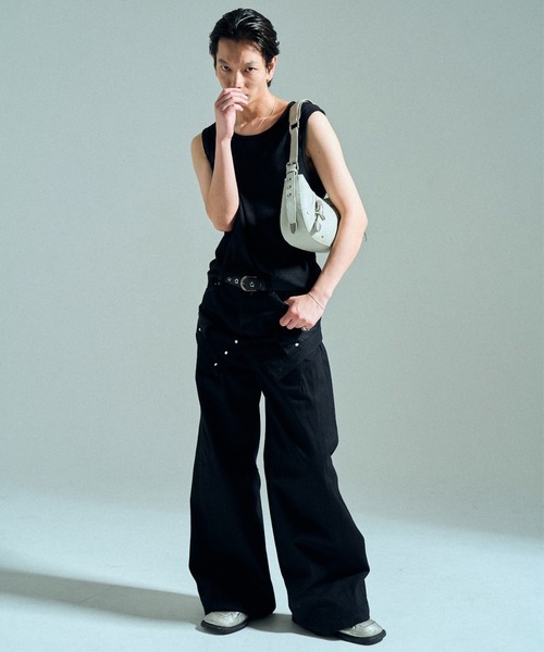CAMPHOR WOOD(カンファーウッド)の「FAUX LEATHER BELT BUCKLE WESTERN BAG / フェイクレザーベルトバックルウエスタンバッグ(ショルダーバッグ・メンズ・ピンク/ブラック/エメラルド・フリー)」の22枚目の写真