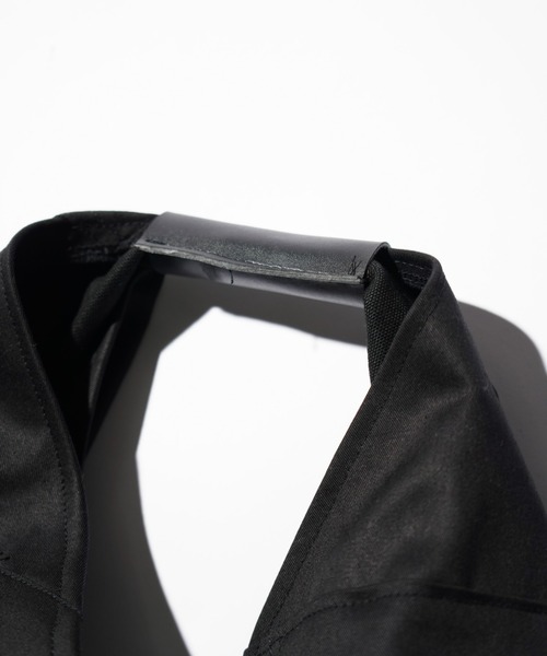 THRIFTY LOOK(スリフティールック)の「THRIFTY LOOK / スリフティールック BDU TRIANGLE TOTE LARGE トライアングルトートバッグ ラージサイズ(トートバッグ・メンズ・ブラック/オリーブ・FREE)」の9枚目の写真