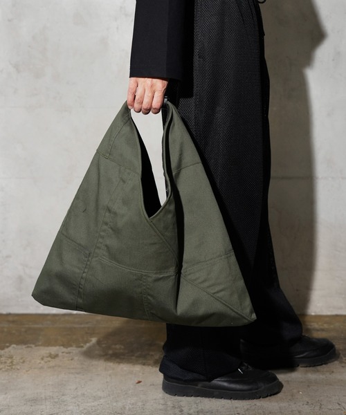 THRIFTY LOOK(スリフティールック)の「THRIFTY LOOK / スリフティールック BDU TRIANGLE TOTE LARGE トライアングルトートバッグ ラージサイズ(トートバッグ・メンズ・ブラック/オリーブ・FREE)」の7枚目の写真