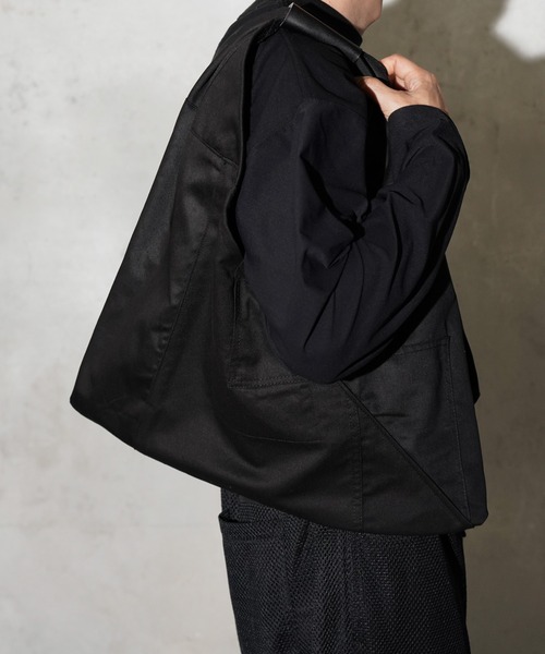 THRIFTY LOOK(スリフティールック)の「THRIFTY LOOK / スリフティールック BDU TRIANGLE TOTE LARGE トライアングルトートバッグ ラージサイズ(トートバッグ・メンズ・ブラック/オリーブ・FREE)」の6枚目の写真