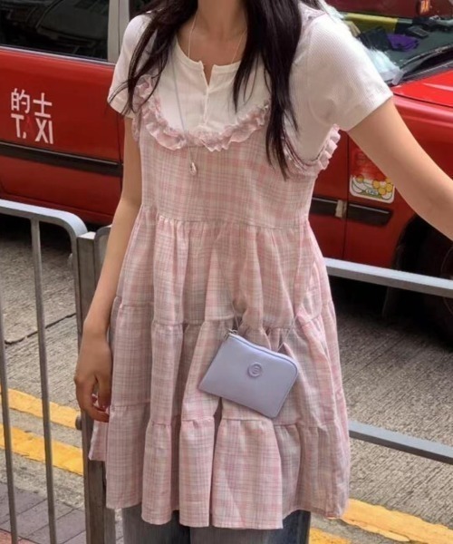 HAILY(ヘイリー)の「フリルネックチェック柄ティアードキャミワンピース/キャミトップス(キャミソール・レディース・ピンク/イエロー/ブルー・FREE)」の10枚目の写真