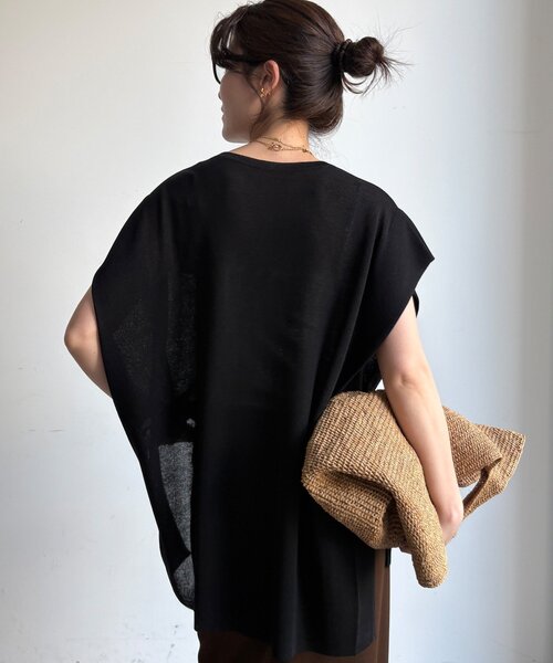 DouDou(ドゥドゥ)の「【WEB限定】ロゴチュニックニットトップス(ニット/セーター・レディース・ブラック/ベージュ/ブラウン・FREE)」の9枚目の写真