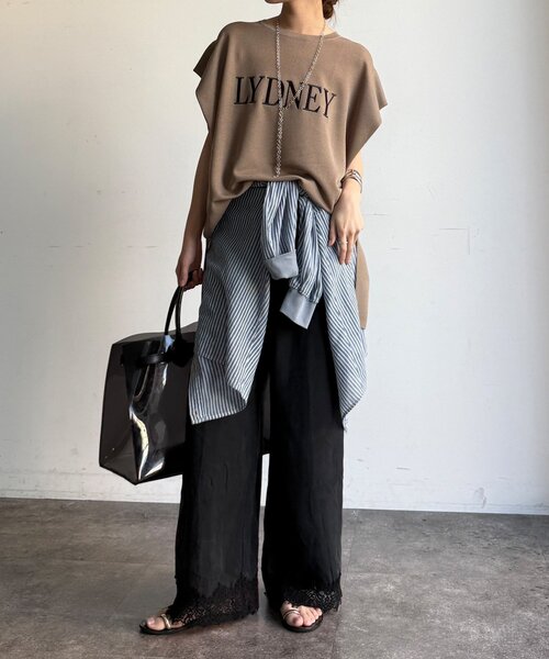 DouDou(ドゥドゥ)の「【WEB限定】ロゴチュニックニットトップス(ニット/セーター・レディース・ブラック/ベージュ/ブラウン・FREE)」の20枚目の写真