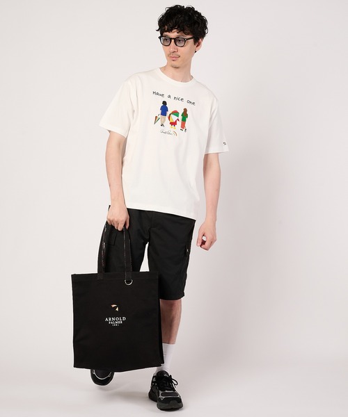 Arnold Palmer(アーノルドパーマー)の「シェア アート柄 グラフィック Tシャツ(Tシャツ/カットソー・レディース・ホワイト/レッド/ネイビー・M/XS/L/S/LL)」の8枚目の写真