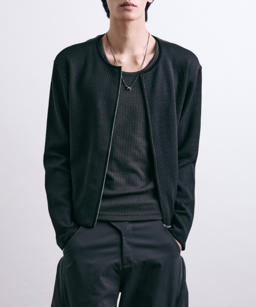 LEARVE（ルアブ）の「[ x HELET]ロファダブルニッティングジッパークロップニットブラック（ニット/セーター・メンズ・その他・MEDIUM/LARGE）」の2枚目の写真