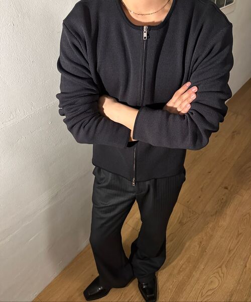 LEARVE（ルアブ）の「[ x HELET]ロファダブルニッティングジッパークロップニットブラック（ニット/セーター・メンズ・その他・MEDIUM/LARGE）」の3枚目の写真