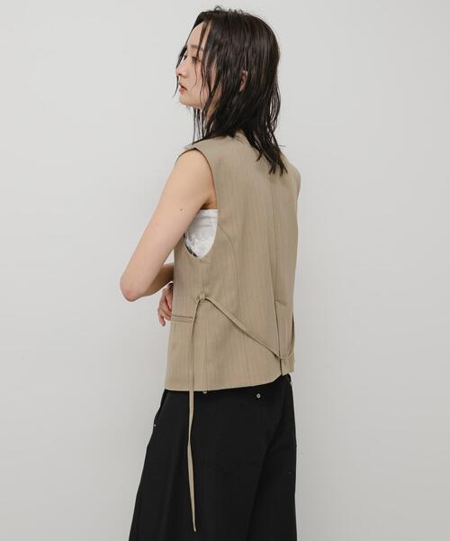 SENSE OF PLACE by URBAN RESEARCH(センスオブプレイスバイアーバンリサーチ)の「ピンストライプベルトツキジレ(ダウンベスト・レディース・ベージュ系その他/グレー系その他・ONE)」の13枚目の写真