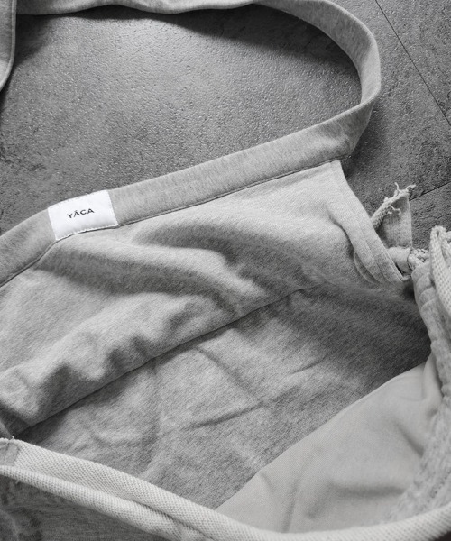 YACA(ヤーカ)の「Sweat Apron Shoulder Bag/スウェットエプロンショルダーバッグ【unisex item】(ショルダーバッグ・レディース・ブラック/グレー・FREE)」の14枚目の写真
