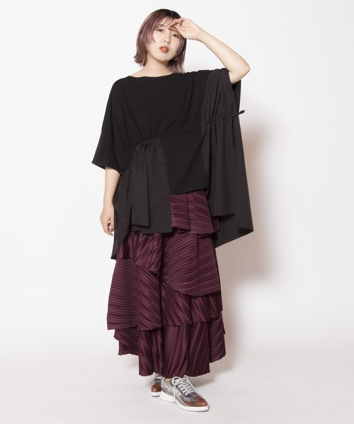 OSMOSIS(オズモーシス)の「ドロスト切替プルオーバー(Tシャツ/カットソー・レディース・ブラック/カーキ/ホワイト・ONE SIZE)」の18枚目の写真
