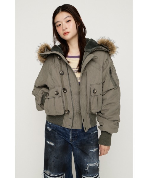 SLY(スライ)の「【WEB限定カラーあり】COMPACT N2-B FLIGHT JK コンパクトエヌツービーフライトジャケット 秋服 冬服(ブルゾン・レディース・カーキ/キャメル/ライトベージュ/ライトブラック・FREE)」の3枚目の写真